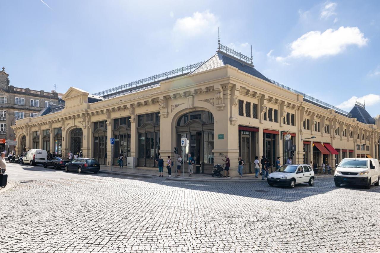 Downtown 2 Minutes By Walk To Center And Metro-Direct To Airpot T4 Apartman Porto Kültér fotó
